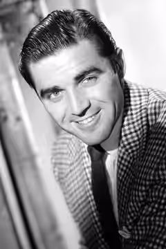 Steve Cochran