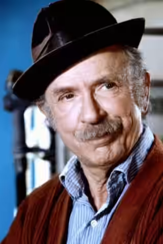 Jack Albertson