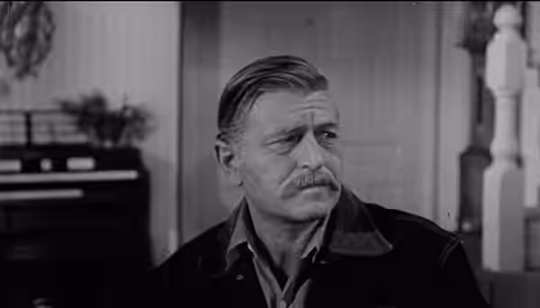 Boyd "Red" Morgan in The Amazing Transparent Man (1960) - cropped screenshot