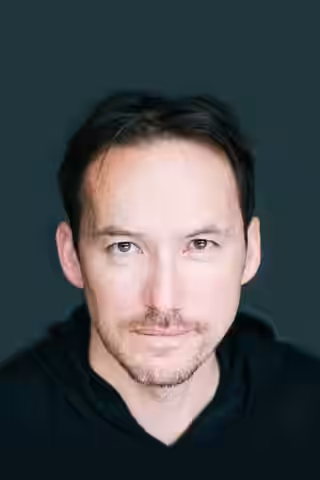 Cohen Holloway