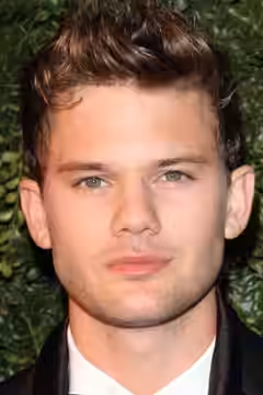 Jeremy Irvine