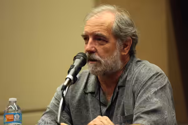 John Patrick Lowrie speaking with attendees at the 2017 Game On Expo, for "The Orange Box", at the Phoenix Convention Center in Phoenix, Arizona. Please attribu