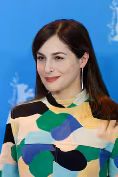 Amira Casar