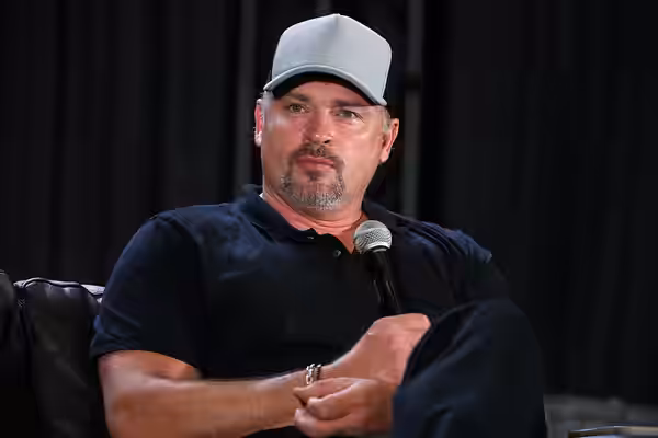 Tom Welling speaking with attendees at the 2024 Rose City Comic Con at the Oregon Convention Center in Portland, Oregon. Please attribute to Gage Skidmore if us