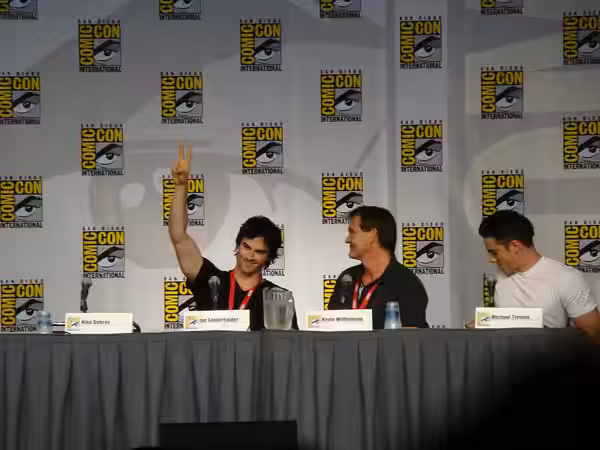 Ian Somerhalder, Kevin Williamson &amp; Michael Trevino (2010)