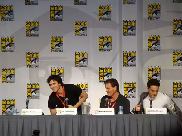 Ian Somerhalder, Kevin Williamson &amp; Michael Trevino (2010)