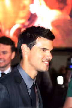 Abduction Taylor Lautner. (2011)