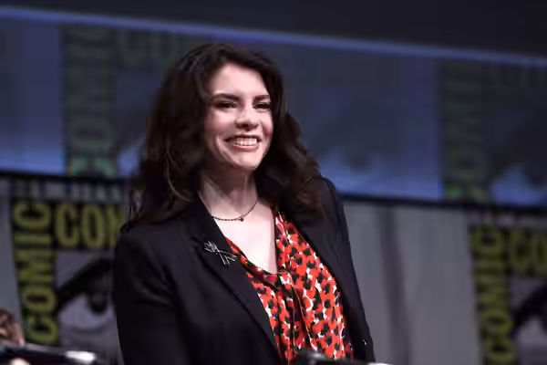 Stephenie Meyer speaking at the 2012 San Diego Comic-Con International in San Diego, California. Please attribute to Gage Skidmore if used elsewhere.