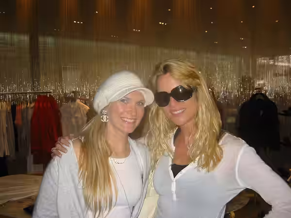 The photo represents actress Nicollette Sheridan and Australian entrepreneur Pete Williams' wife Fleur Byrt. (2008)