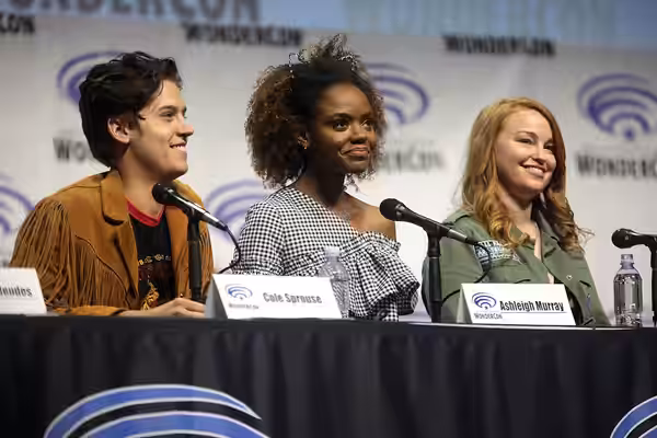 Cole Sprouse, Ashleigh Murray and Sarah Schechter speaking at the 2017 WonderCon, for "Riverdale", at the Anaheim Convention Center in Anaheim, California. Plea