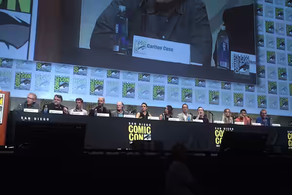 Carlton Cuse, Guillermo del Toro, Chuck Hogan, Corey Stoll, David Bradley, Mia Maestro, Natalie Brown, Kevin Durand, Ruta Gedmintas, Miguel Gomez and Richard Sa (2015)
