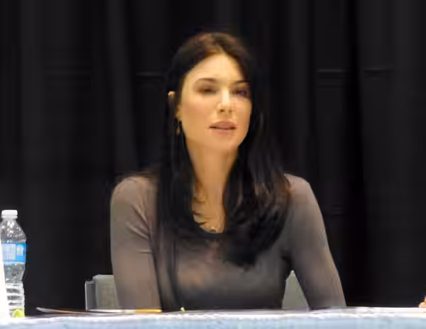 Jaime Murray 01 Toronto Comicon 2015