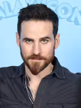 Colin O'Donoghue at GalaxyCon Austin in 2023