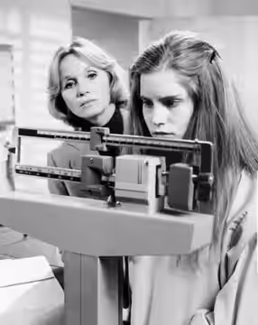 Eva Marie Saint &amp; Jennifer Jason Leigh in a scene from the 1981 TV movie, The Best Little Girl in the World.
