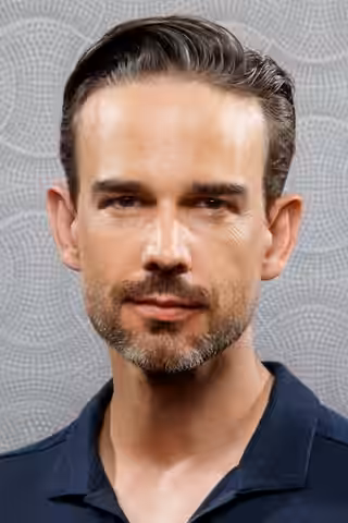 Christopher Gorham