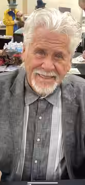 Barry Bostwick pictured at the 2025 Mid-Atlantic Nostalgia Convention.