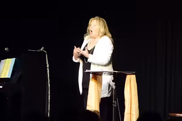 Franziska Troegner in Pirna, Q24-Kleinkunstbühne (2014)