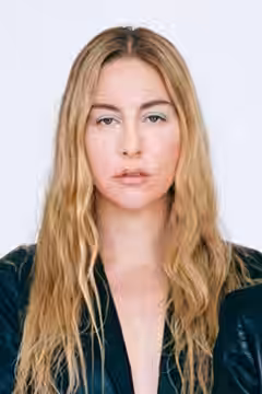Este Haim