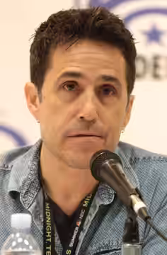 Mac Quayle speaking at the 2017 WonderCon at the Anaheim Convention Center in Anaheim, California. Please attribute to Gage Skidmore if used elsewhere.
