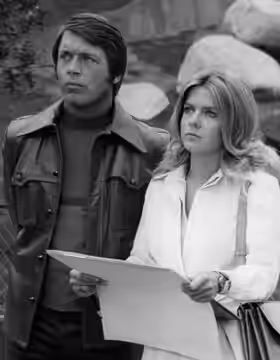 Photo of Chad Everett as Joe Gannon and guest star Meredith Baxter from the television program Medical Center. (1975)