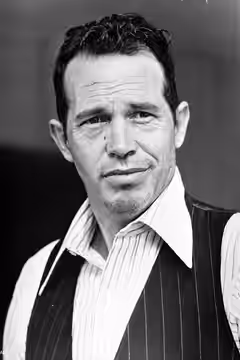 Warren Oates