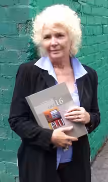 Fionnula Flanagan at a Sinn Féin meeting for the Save Moore Street campaign (2012)