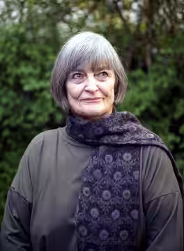Vivian Pickles (born October 21, 1931), an English actress. (2008)