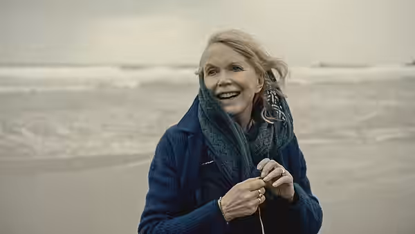 Bulle Ogier dans Les Déferlantes (2013)