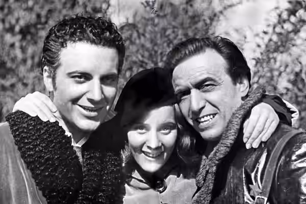 Rossano Brazzi, Alida Valli e Fosco Giachetti sul set di Noi vivi (Alessandrini, 1942) (2016)