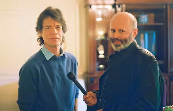 Marek Garztecki interviewing Mick Jagger in London at the Mandaring Hotel on the release of his new album. (2001)