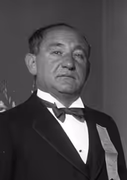 Joseph Schenck at the dedication of Los Angeles City Hall. Schenck was chairman of citizens' dedication committee. (1928)