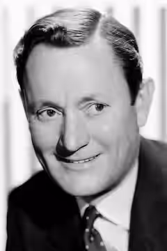 Roscoe Karns