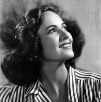 Promotional portrait of Teresa Wright for Shadow of a Doubt (1943), the film for which she received her first top billing (1942)