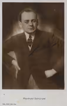 Reinhold Schünzel by Frieda Riess (1919)