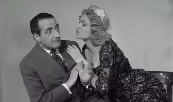 Screenshot del film I piaceri dello scapolo di Giulio Petroni (1960)
