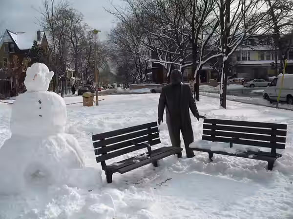 Statue of Al Waxman and snowman in Bellevue Square Park, February 3, 2008