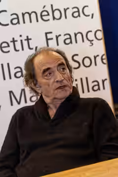 Richard Bohringer en dédicace lors du salon du livre 2012.