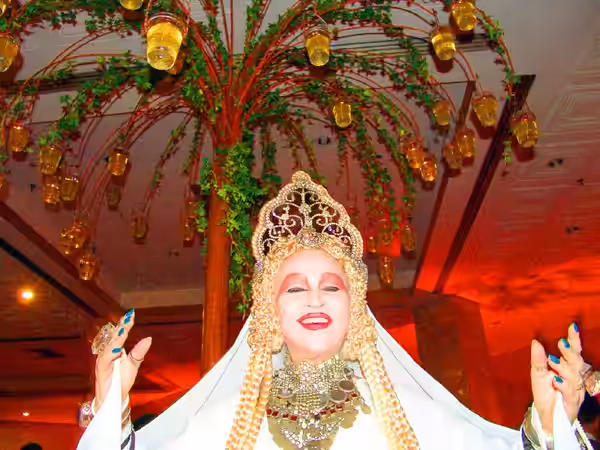 A atriz e ex-modelo brasileira Elke Maravilha (Elke Giorgierena Grunnupp Evremides). (2005)