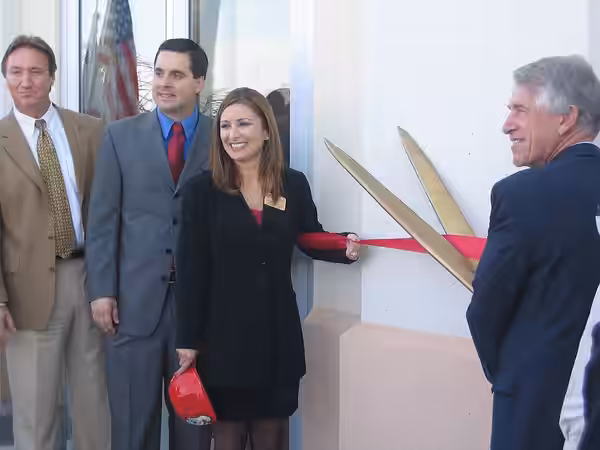 Savemart Center Ribbon Cutting -- (From left to right) Fresno Mayor Alan Autry, Rep. Nunes, project manager Debbie Astone and California State University, Fresn (2003)