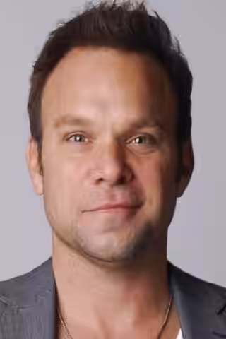 Norbert Leo Butz