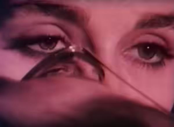 Margot Kidder in a still from the trailer for Sisters (1973)