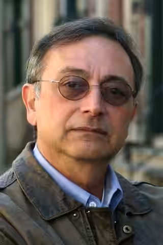 David L. Snyder