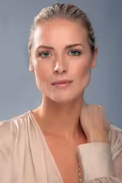 Synnøve Macody Lund