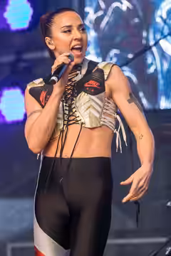 ColognePride 2019-Sonntag-Hauptbühne-2111-Melanie C. ft. Sink the Pink