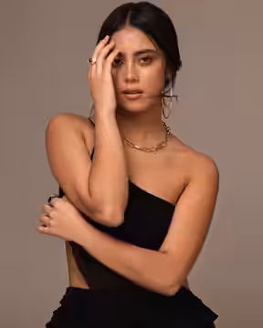 Actriz Renata Vaca Photoshoot. (2023)