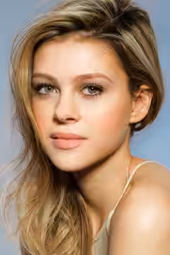 Nicola Peltz