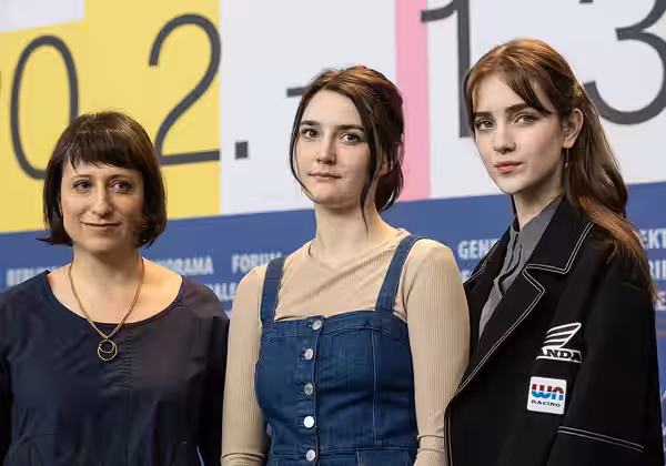 Talia Ryder (2020)