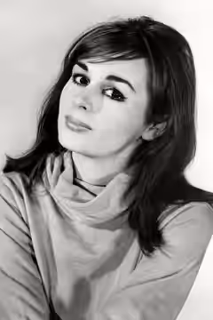 Marianna Hill