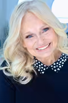 Lynda Day George