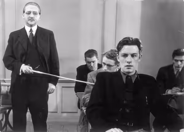 Film "Hets", 1944.